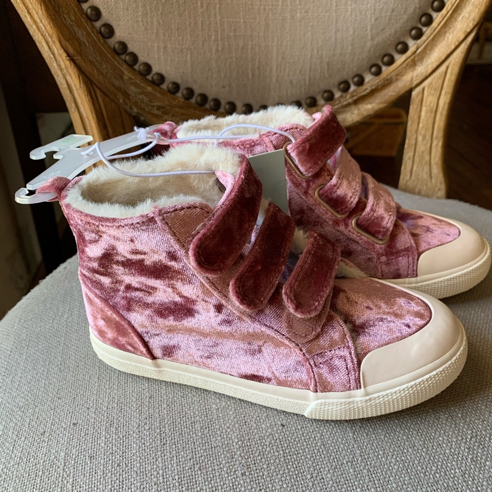 Cat & Jack toddler girl sneakers